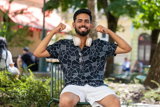 天盈彩票 平台背景图